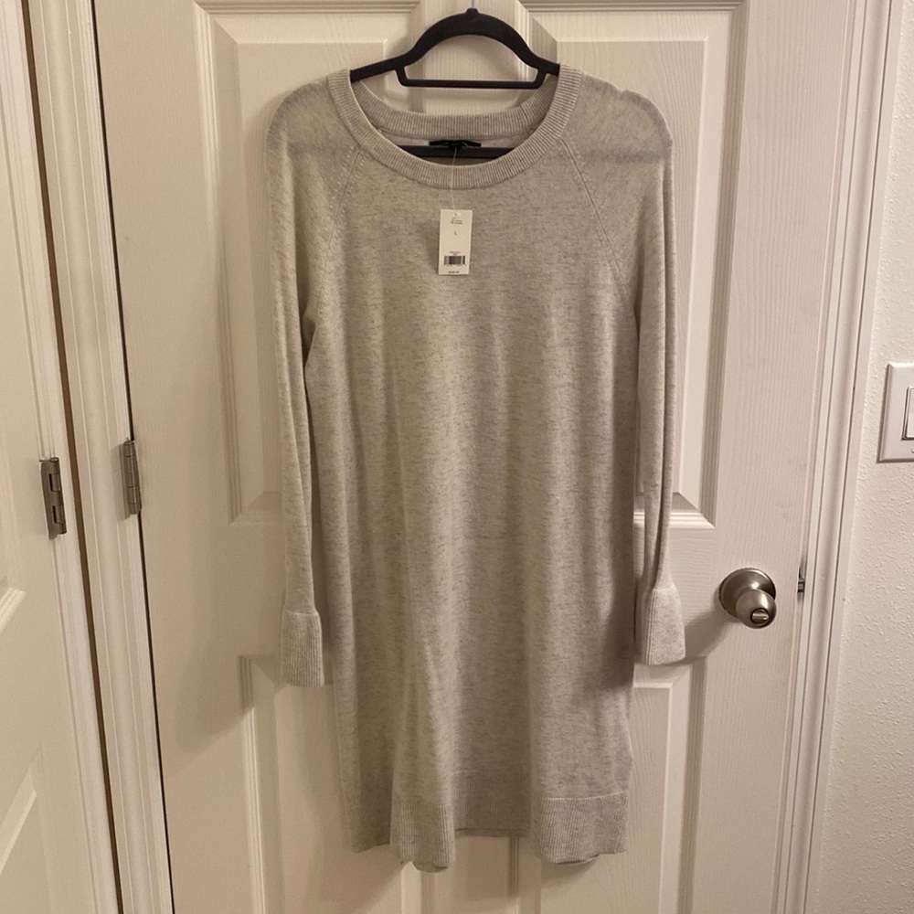 NWT Banana Republic Merino Wool Cashmere Blend Ruffle Sleeve Sweater Dress Gray